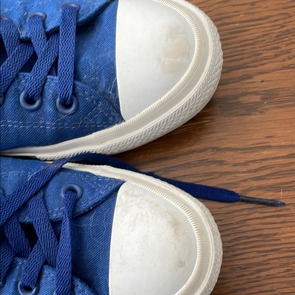Converse Vibrant Blue Sneakers - Picture 4 of 4